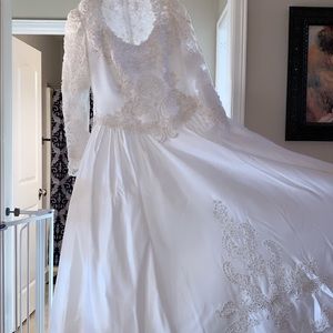 Size 14/16 Wedding Dress
